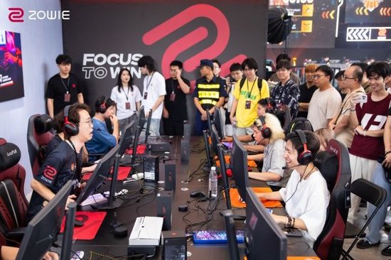 记者：效力浙江广厦11个赛季的赵岩昊确定离队，转会加盟宁波
