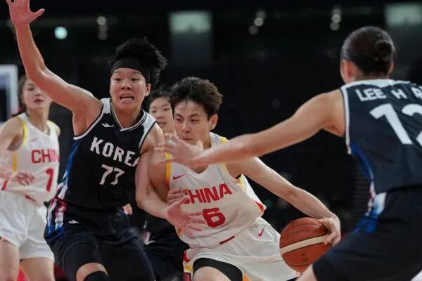 反转！曝周琦请缨后郭士强想召他入队 领队薛云飞反对导致未入选